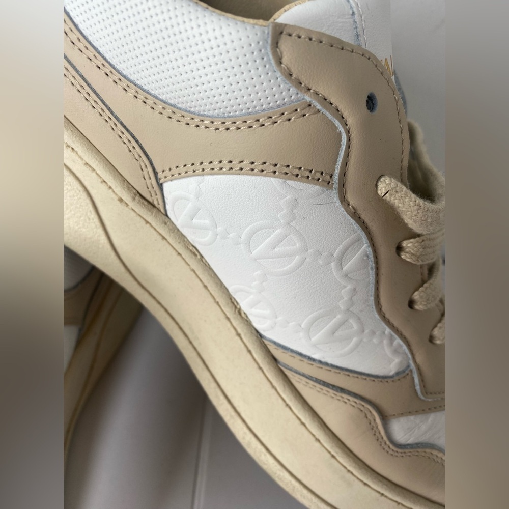 Valentino Designer Beige and White Platform Luxury Sneakers - Picture 2 of 5